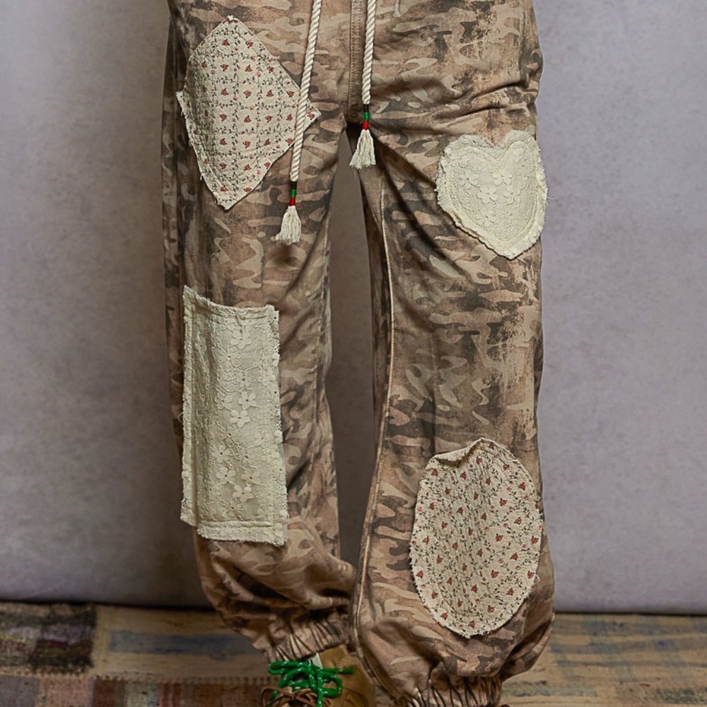 New POL Relaxed Fit Jogger Pants French Terry Camo Patchwork Elastic Waist Roomy - Picture 7 of 10